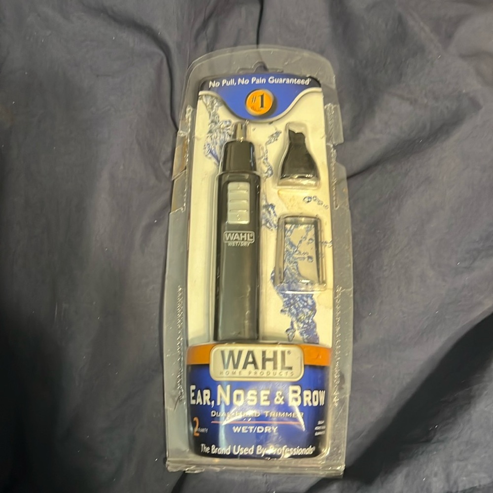 Wahl Nose, Ear & Brow Wet/Dry Dual Head Trimmer Fast Easy Precise 5567-200 Black